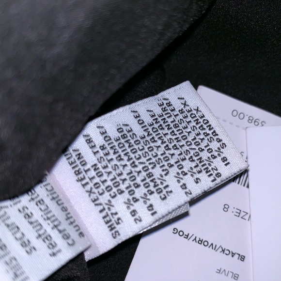 Dress - Picture 6 of 7